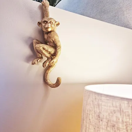 Chic & Trendy In Baixa Historic Center